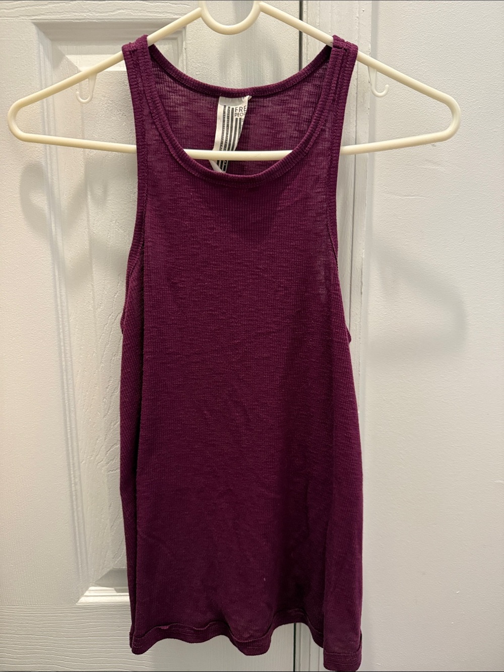 Free People Plum Ribbed Scoop Neck Tank. Size xs